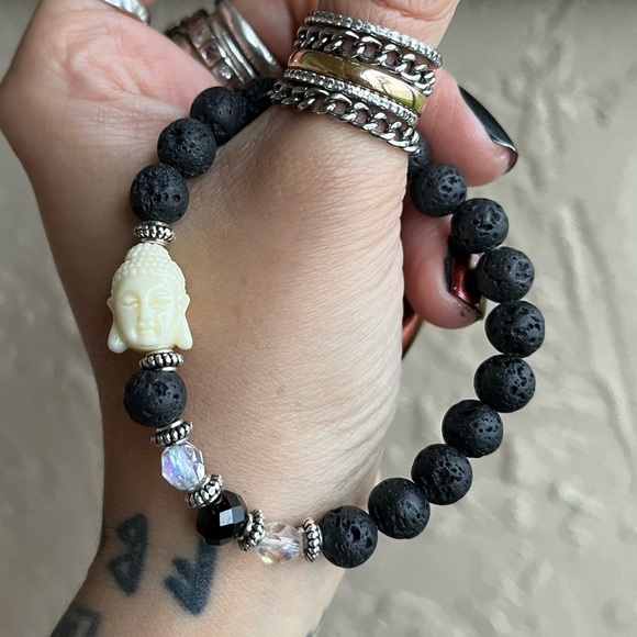 🔴❌ SALE ! red dot items are 2 for $25 . Bundle more than 3 and its $10 each 🙂 - Picture 3 of 6